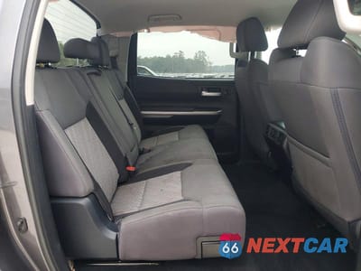 Zdjęcie 10 z 12 samochodu: 2017 TOYOTA TUNDRA SR5 VIN:5TFEM5F18HX122549 - miniatura