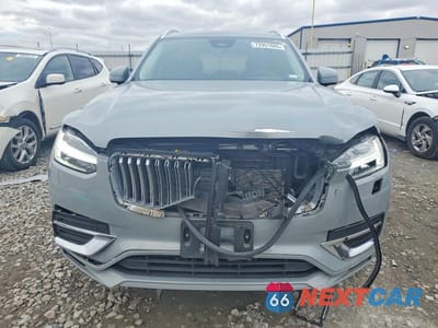 Piąte zdjęcie samochodu w środku: 2024 VOLVO XC90 CORE VIN:YV4L12PK5R1150655 - miniatura