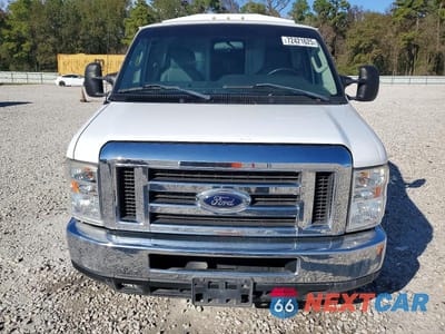 Piąte zdjęcie samochodu w środku: 2018 FORD E350 UTILITY / SERVICE VAN VIN:1FDWE3F67JDC35476 - miniatura