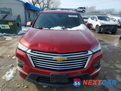 Piąte zdjęcie samochodu w środku: 2022 CHEVROLET TRAVERSE PREMIER VIN:1GNERKKW7NJ161284 - miniatura