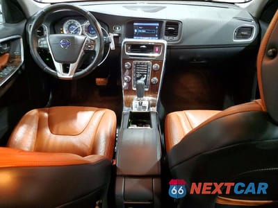 Zdjęcie 8 z 11 samochodu: 2012 VOLVO S60 T5 VIN:YV1622FS4C2141259 - miniatura