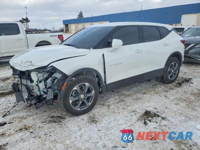2025 CHEVROLET BLAZER 2LT 3GNKBCR44SS118145 - główne zdjęcie licytacji z USA - miniatura