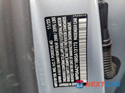 Zdjęcie 12 z 13 samochodu: 2024 PORSCHE TAYCAN VIN:WP0AA2Y18RSA13173 - miniatura