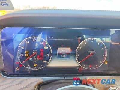 Zdjęcie 9 z 11 samochodu: 2020 MERCEDES-BENZ E 350 4MATIC VIN:WDDZF8EB0LA712138 - miniatura