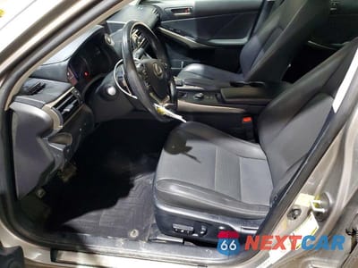 Zdjęcie 7 z 11 samochodu: 2017 LEXUS IS 300 VIN:JTHCM1D21H5023951 - miniatura