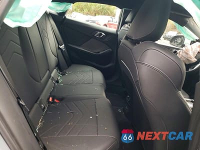Zdjęcie 10 z 11 samochodu: 2025 BMW 228XI VIN:WBA23GG01S7T71870 - miniatura