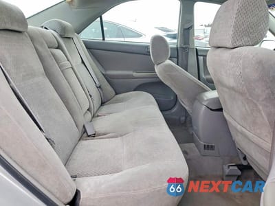 Zdjęcie 10 z 12 samochodu: 2002 TOYOTA CAMRY LE VIN:4T1BE32K92U601246 - miniatura