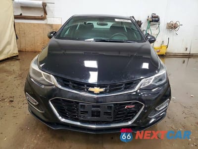 Piąte zdjęcie samochodu w środku: 2016 CHEVROLET CRUZE LT VIN:1G1BE5SM7G7282056 - miniatura