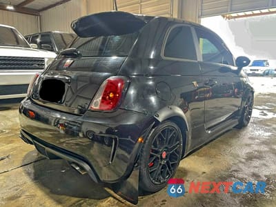 Czwarte zdjęcie samochodu z boku: 2013 FIAT 500 ABARTH VIN:3C3CFFFH9DT664970 - miniatura