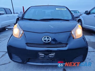 Piąte zdjęcie samochodu w środku: 2012 TOYOTA SCION IQ VIN:JTNJJXB07CJ020831 - miniatura