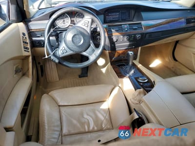 Zdjęcie 8 z 13 samochodu: 2007 BMW 550 I VIN:WBANB53507CP06315 - miniatura