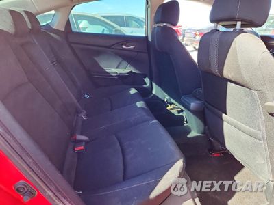 Zdjęcie 10 z 13 samochodu: 2017 HONDA CIVIC EX VIN:2HGFC2F71HH510027 - miniatura