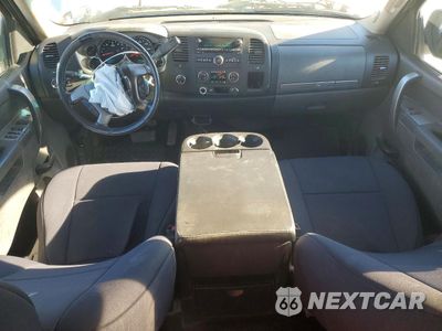 Zdjęcie 8 z 12 samochodu: 2011 CHEVROLET SILVERADO K1500 LT VIN:3GCPKSE36BG343126 - miniatura