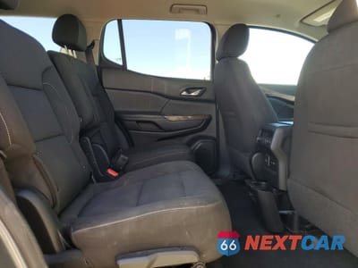 Zdjęcie 11 z 14 samochodu: 2021 GMC ACADIA SLE VIN:1GKKNKLA0MZ154790 - miniatura