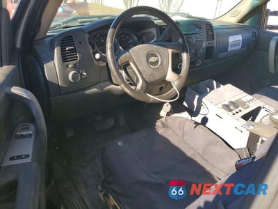 Zdjęcie 8 z 13 samochodu: 2011 CHEVROLET SILVERADO C3500 LT VIN:1GB3C0CG6BF191943 - miniatura