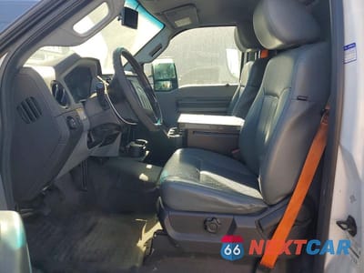 Zdjęcie 7 z 13 samochodu: 2013 FORD F350 SUPER DUTY UTILITY / SERVICE TRUCK VIN:1FDRF3A64DEB92621 - miniatura