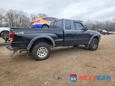 Trzecie zdjęcie samochodu z tyłu: 1999 MAZDA B3000 CAB PLUS VIN:4F4ZR17V5XTM36878 - miniatura