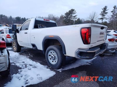 Drugie zdjęcie samochodu z przodu: 2021 GMC SIERRA K2500 HEAVY DUTY VIN:1GT09LE71MF102892 - miniatura