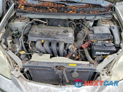 Zdjęcie 11 z 12 samochodu: 2004 TOYOTA COROLLA MATRIX XR VIN:2T1KR32E94C200086 - miniatura