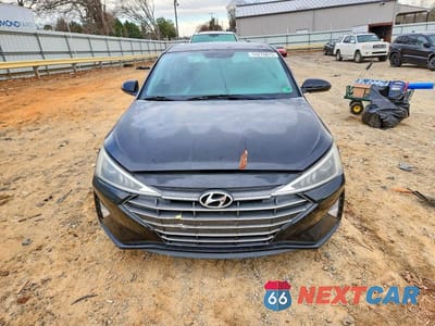 Piąte zdjęcie samochodu w środku: 2019 HYUNDAI ELANTRA SE VIN:5NPD74LF8KH496711 - miniatura
