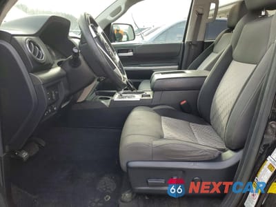 Zdjęcie 7 z 12 samochodu: 2016 TOYOTA TUNDRA VIN:5TFDW5F1XGX565175 - miniatura