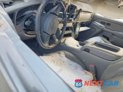 Zdjęcie 8 z 12 samochodu: 2006 GMC NEW SIERRA K1500 VIN:2GTEK13T161247049 - miniatura