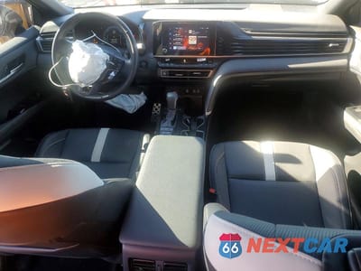 Zdjęcie 8 z 12 samochodu: 2025 TOYOTA CAMRY XSE VIN:4T1DAACK7SU599908 - miniatura