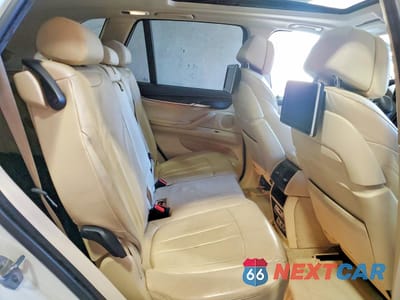 Zdjęcie 11 z 13 samochodu: 2014 BMW X5 XDRIVE35D VIN:5UXKS4C58E0C06838 - miniatura