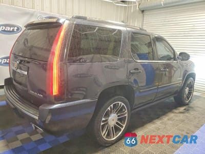 Trzecie zdjęcie samochodu z tyłu: 2013 CADILLAC ESCALADE PREMIUM VIN:1GYS3CEF8DR224613 - miniatura