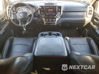 Zdjęcie 8 z 14 samochodu: 2019 RAM 2500 LARAMIE VIN:3C6UR5FLXKG615344 - miniatura