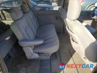 Zdjęcie 11 z 13 samochodu: 2006 DODGE GRAND CARAVAN SE VIN:1D4GP24E56B650017 - miniatura