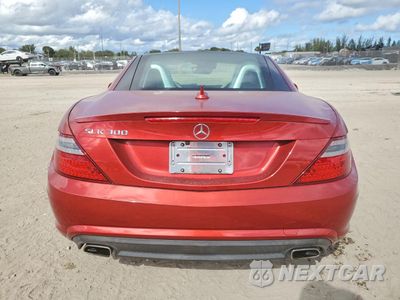 Zdjęcie 6 z 13 samochodu: 2016 MERCEDES-BENZ SLK 300 VIN:WDDPK3JA7GF116942 - miniatura