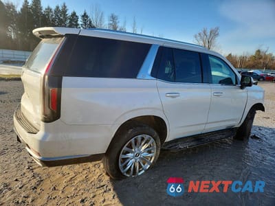 Trzecie zdjęcie samochodu z tyłu: 2021 CADILLAC ESCALADE PREMIUM LUXURY VIN:1GYS4BKLXMR383019 - miniatura