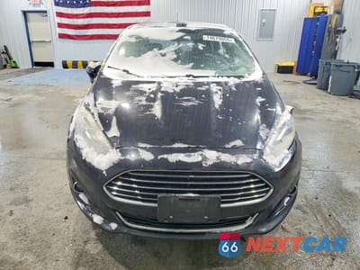 Piąte zdjęcie samochodu w środku: 2014 FORD FIESTA TITANIUM VIN:3FADP4FJ4EM163085 - miniatura