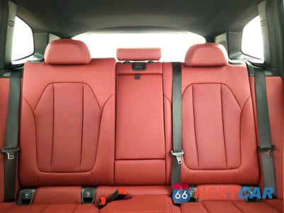 Zdjęcie 10 z 12 samochodu: 2024 BMW X3 M40I VIN:WBA85DP09RN299390 - miniatura