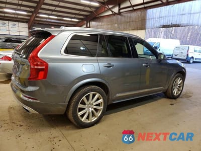 Trzecie zdjęcie samochodu z tyłu: 2016 VOLVO XC90 T8 VIN:YV4BC0PL1G1091118 - miniatura