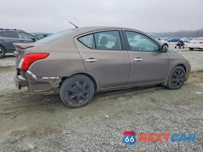 Trzecie zdjęcie samochodu z tyłu: 2014 NISS VERSA S VIN:3N1CN7AP8EL831889 - miniatura