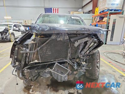 Piąte zdjęcie samochodu w środku: 2013 GMC YUKON SLT VIN:1GKS2CE00DR282515 - miniatura