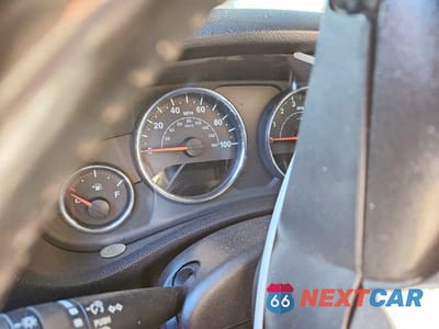 Zdjęcie 9 z 11 samochodu: 2016 JEEP WRANGLER UNLIMITED SPORT VIN:1C4BJWDG3GL191843 - miniatura