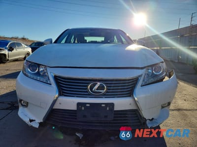 Piąte zdjęcie samochodu w środku: 2014 LEXUS ES 350 VIN:JTHBK1GG4E2115660 - miniatura