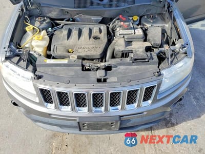 Zdjęcie 12 z 13 samochodu: 2012 JEEP COMPASS LATITUDE VIN:1C4NJDEB3CD604093 - miniatura