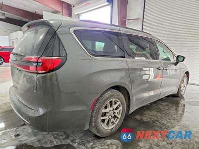 Trzecie zdjęcie samochodu z tyłu: 2022 CHRYSLER PACIFICA TOURING L VIN:2C4RC1BG9NR114011 - miniatura