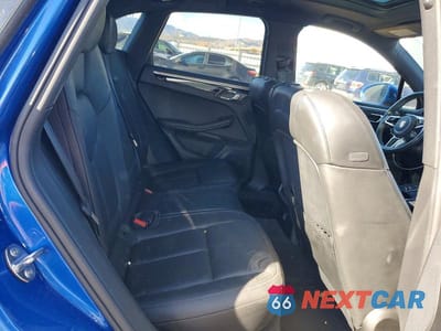 Zdjęcie 11 z 12 samochodu: 2017 PORSCHE MACAN VIN:WP1AA2A51HLB83408 - miniatura
