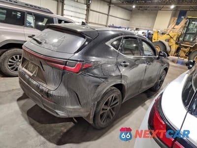 Trzecie zdjęcie samochodu z tyłu: 2022 LEXUS NX 450H VIN:JTJHKCFZ2N2010655 - miniatura