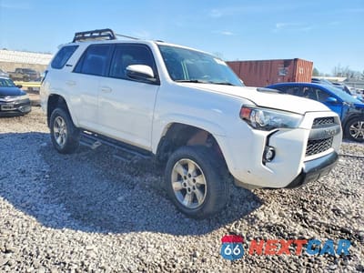 Czwarte zdjęcie samochodu z boku: 2019 TOYOTA 4RUNNER TRD PRO VIN:JTEBU5JR8K5665088 - miniatura