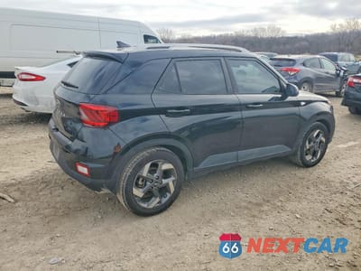 Trzecie zdjęcie samochodu z tyłu: 2021 HYUNDAI VENUE SEL VIN:KMHRC8A37MU129658 - miniatura