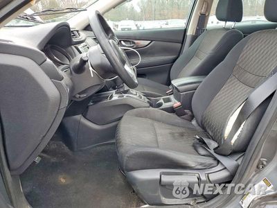 Zdjęcie 7 z 11 samochodu: 2018 NISSAN ROGUE S VIN:5N1AT2MT2JC752757 - miniatura