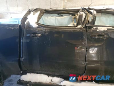 Zdjęcie 10 z 11 samochodu: 2024 CHEVROLET SILVERADO K1500 LT TRAIL BOSS VIN:3GCPDFEK5RG126007 - miniatura