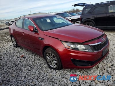 Czwarte zdjęcie samochodu z boku: 2011 KIA OPTIMA LX VIN:KNAGM4A78B5121268 - miniatura