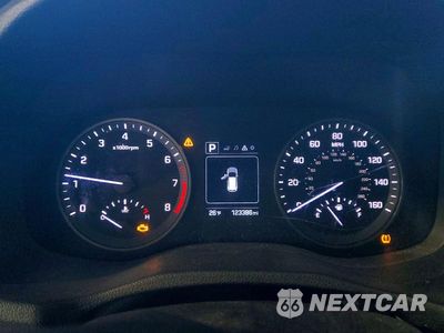 Zdjęcie 9 z 14 samochodu: 2017 HYUNDAI TUCSON SE VIN:KM8J33A41HU444728 - miniatura